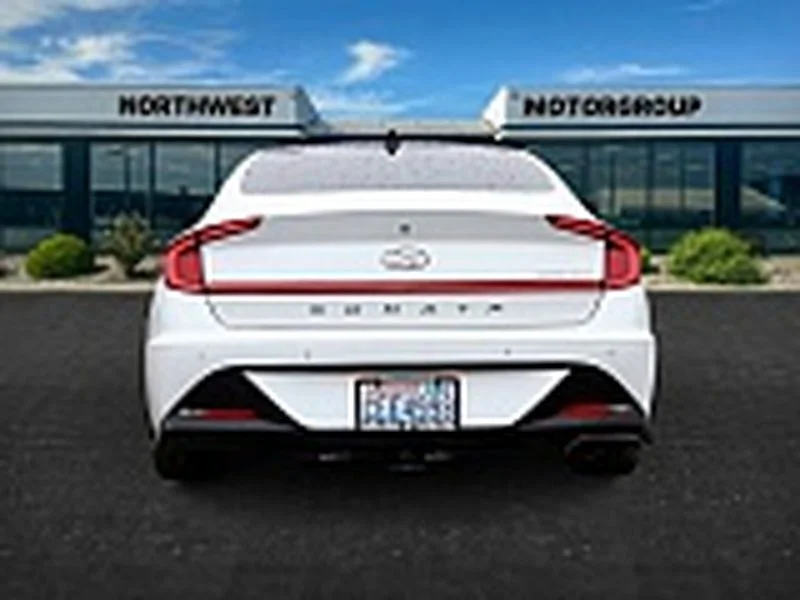 Used 2023 Serenity White Hyundai Limited image 6