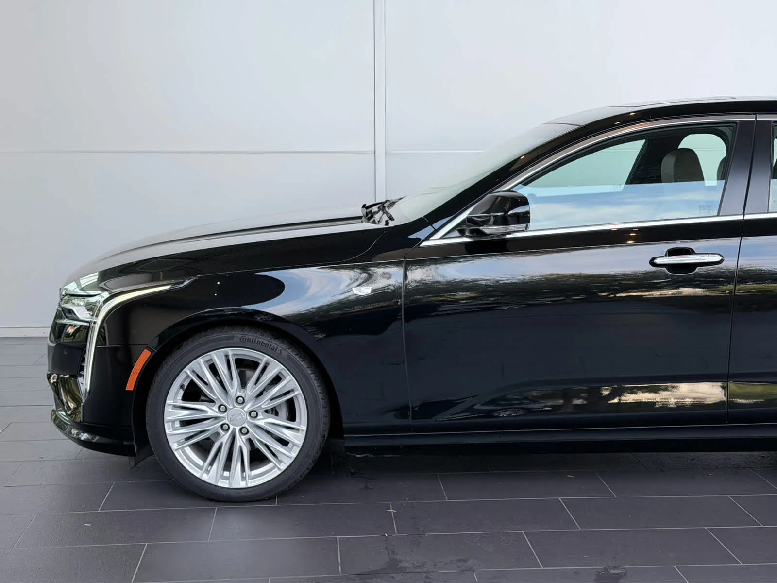 Certified Used 2025 Black Raven Cadillac Premium Luxury image 7