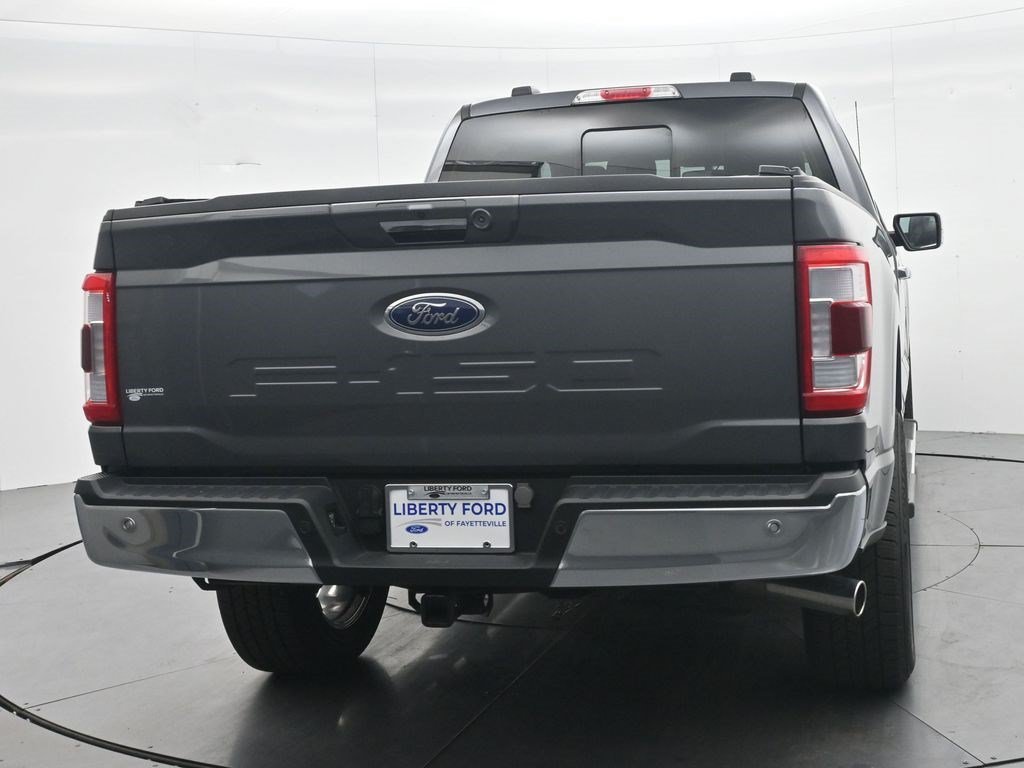 Used 2023 Gray Metallic Ford LARIAT image 6