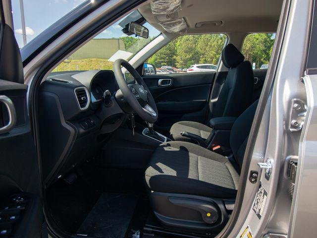 New 2026 Silver Hyundai SE image 6