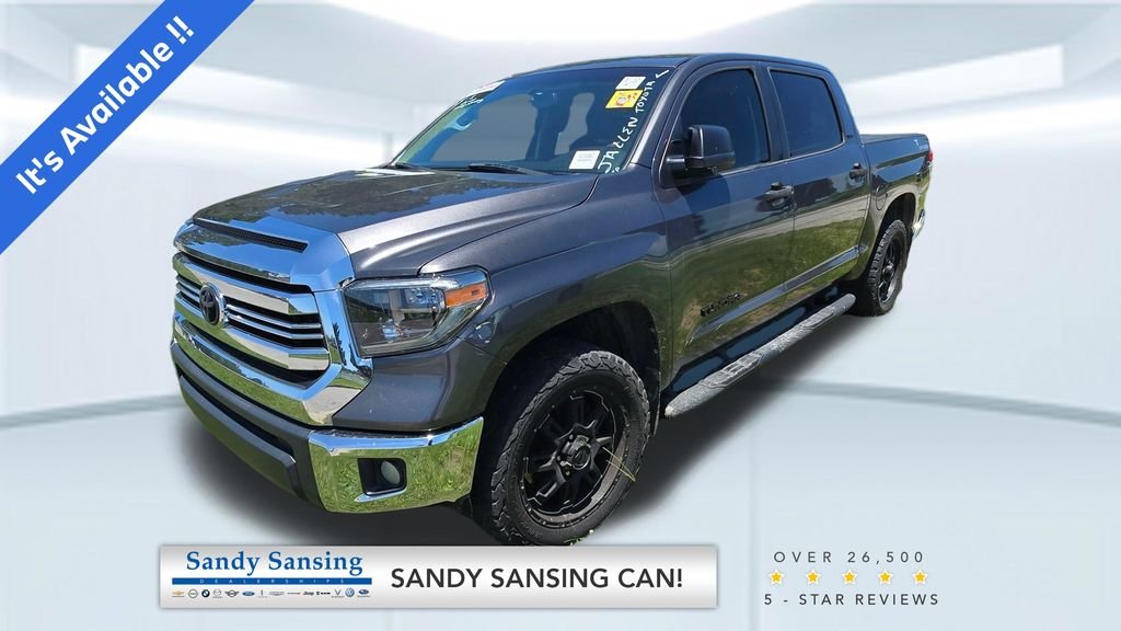 Used 2017 Gray Toyota SR5 image 1