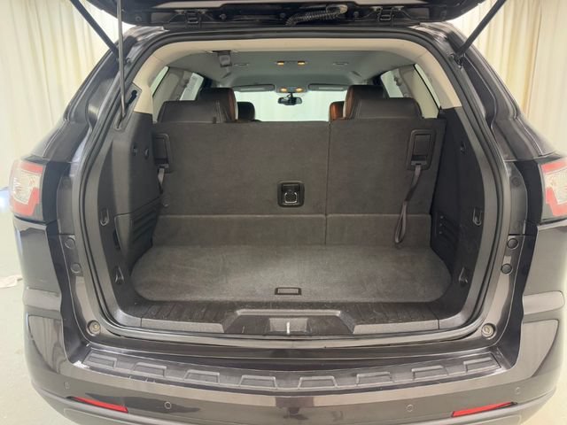 Used 2015 TUNGSTEN METALLIC Chevrolet LT image 28
