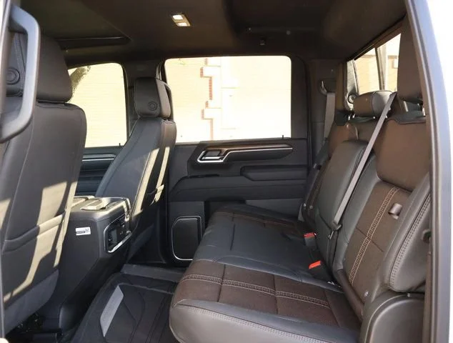 2026 Chevrolet Silverado 2500 HD High Country - Photo 23