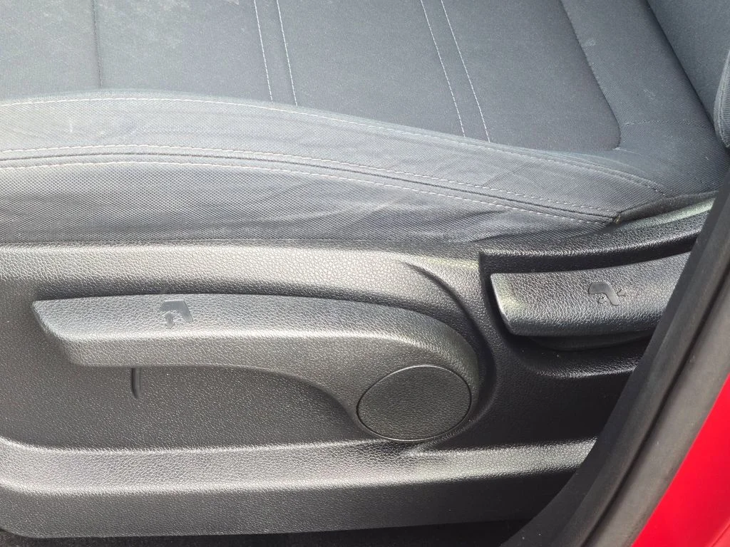 Used 2017 Red Kia LX image 26
