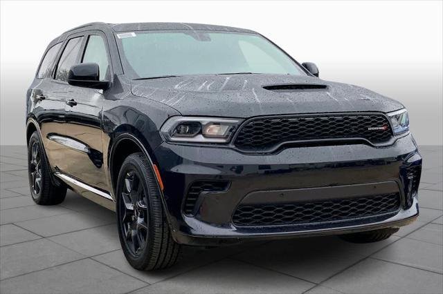New 2026 Diamond Black Clear-Coat Exterior Paint Dodge GT image 2
