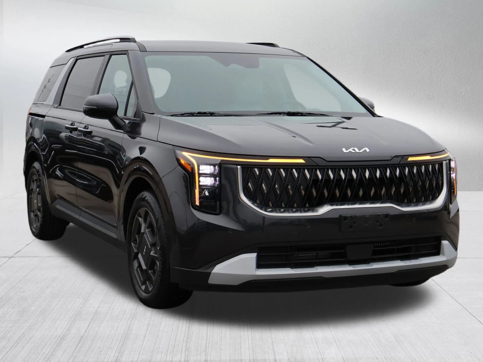 2025 Kia Sedona EX HEV's photo