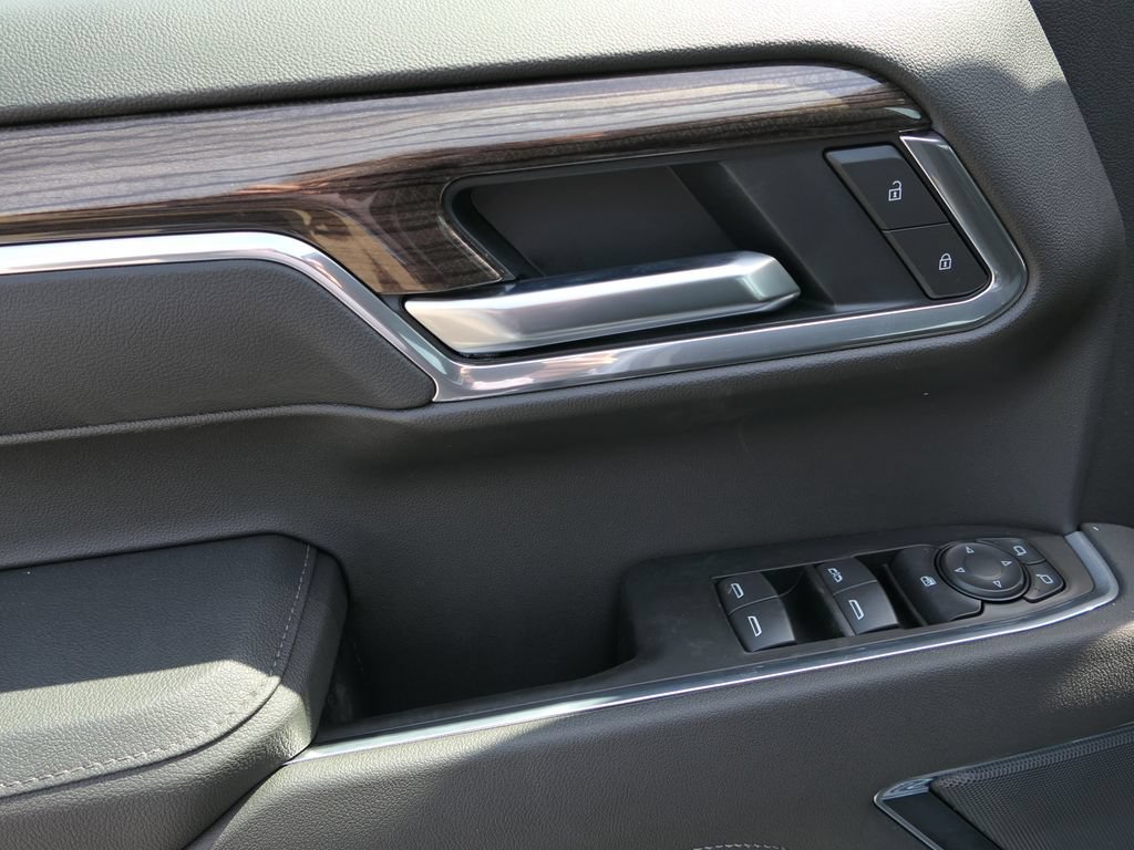 New 2026 Sterling Gray Metallic Chevrolet LT image 15