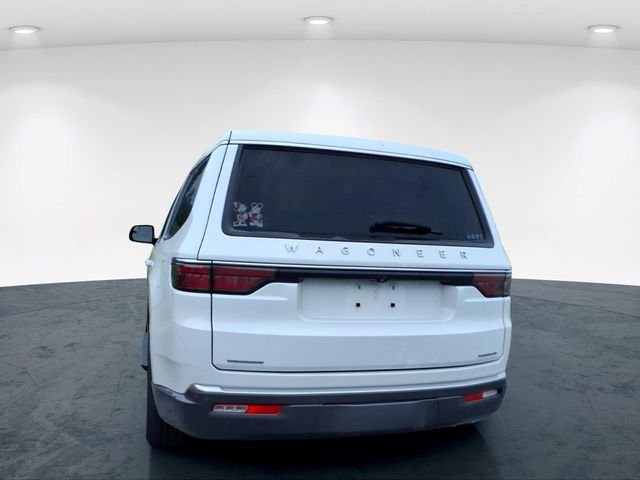 Used 2022 White Jeep Series III image 16