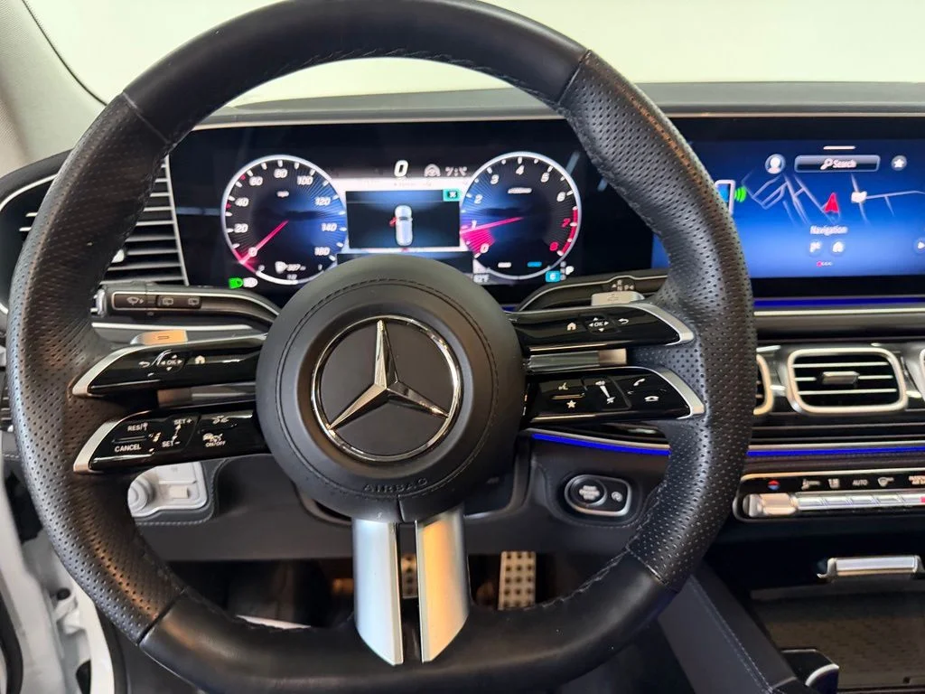 Used 2024 MANUFAKTUR Diamond White Bright Mercedes-Benz GLS 580 image 25