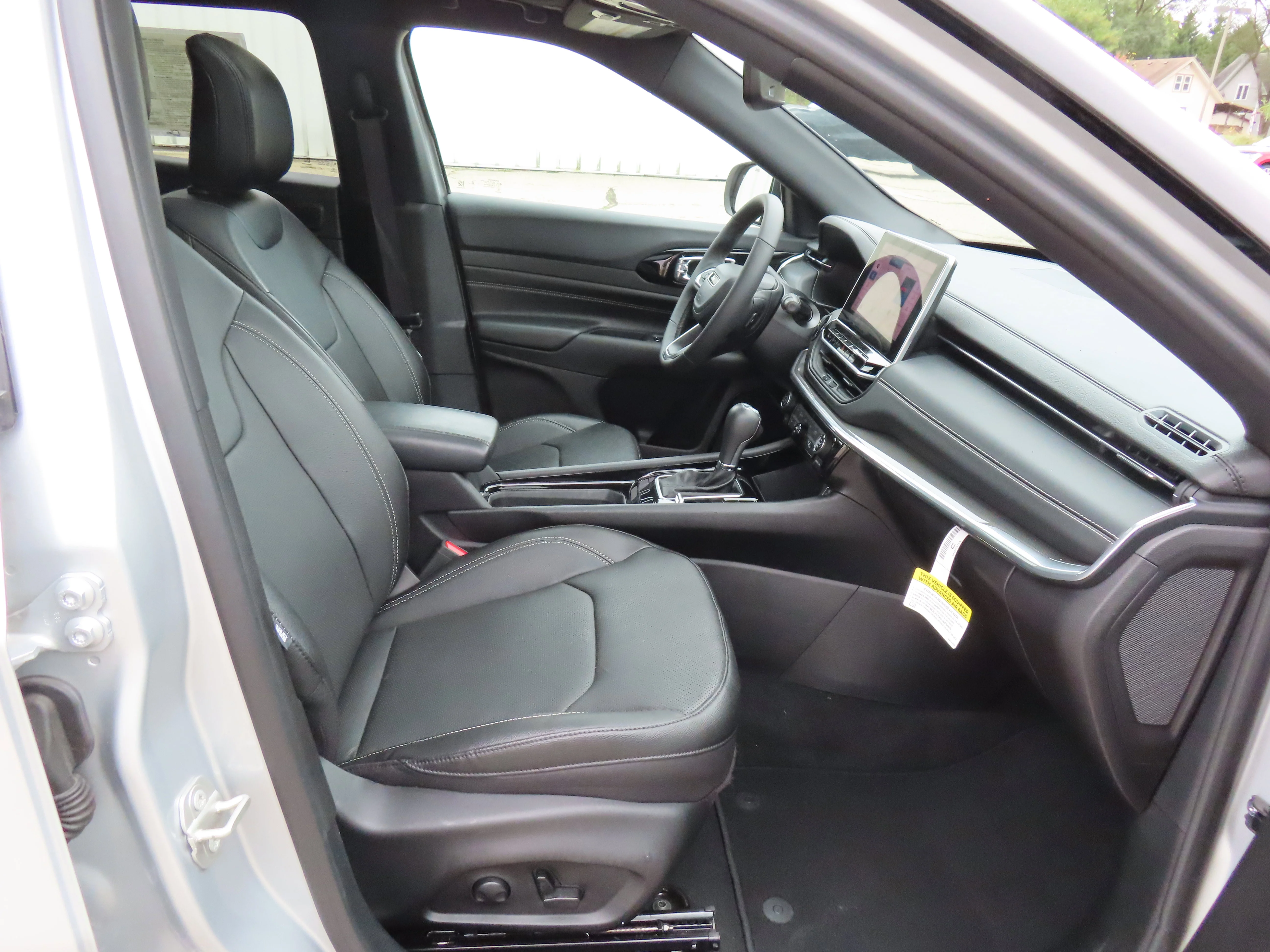 2024 Jeep Compass Limited - Photo 8