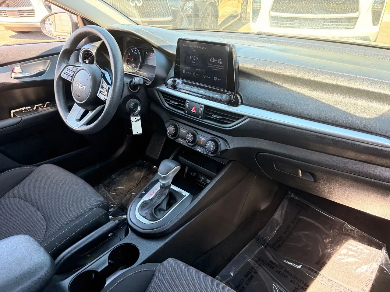 Used 2023 Steel Gray Kia LXS image 13