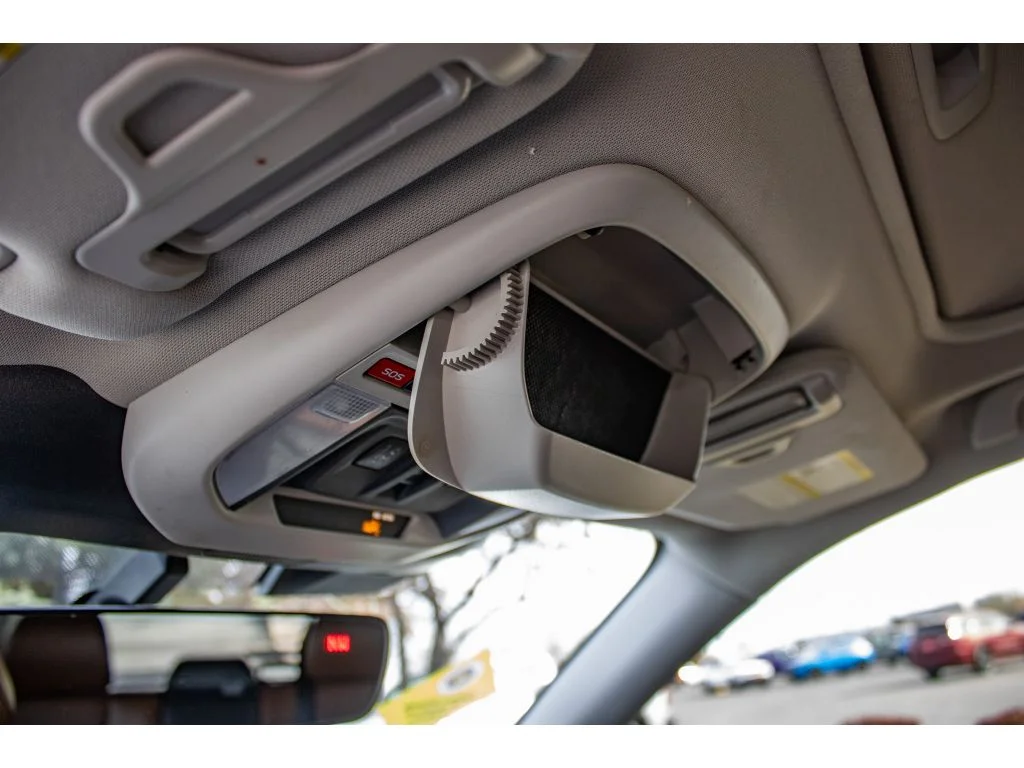 Used 2022 Magnetite Gray Metallic Subaru Touring image 42