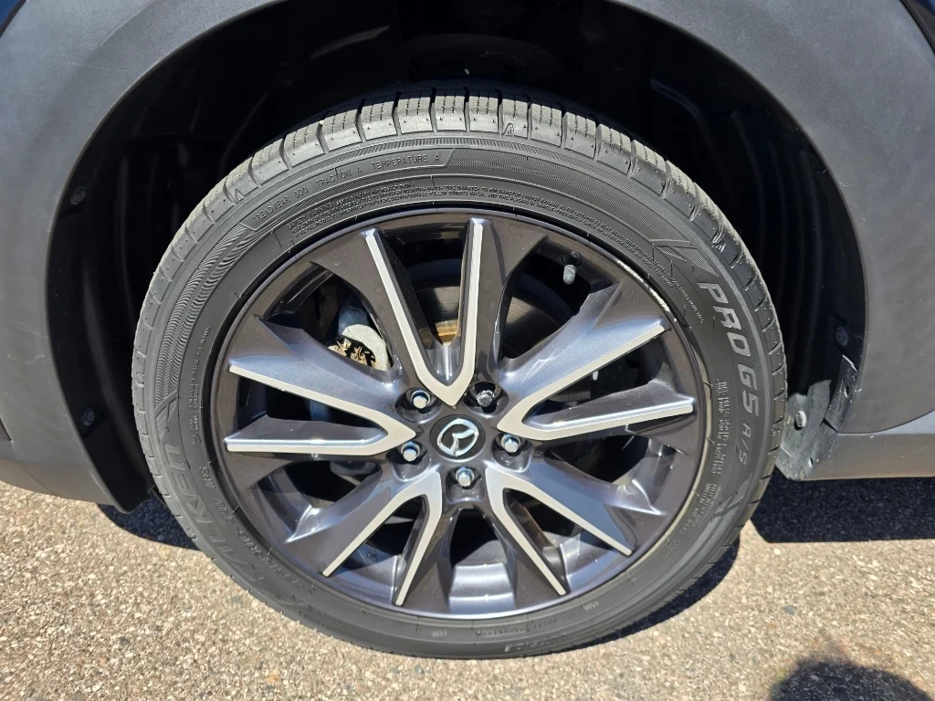Used 2018 Deep Crystal Blue Mica Mazda Touring image 9