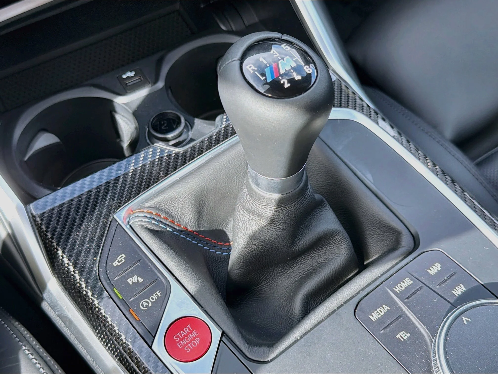 New 2027 Black Sapphire Metallic BMW  image 28