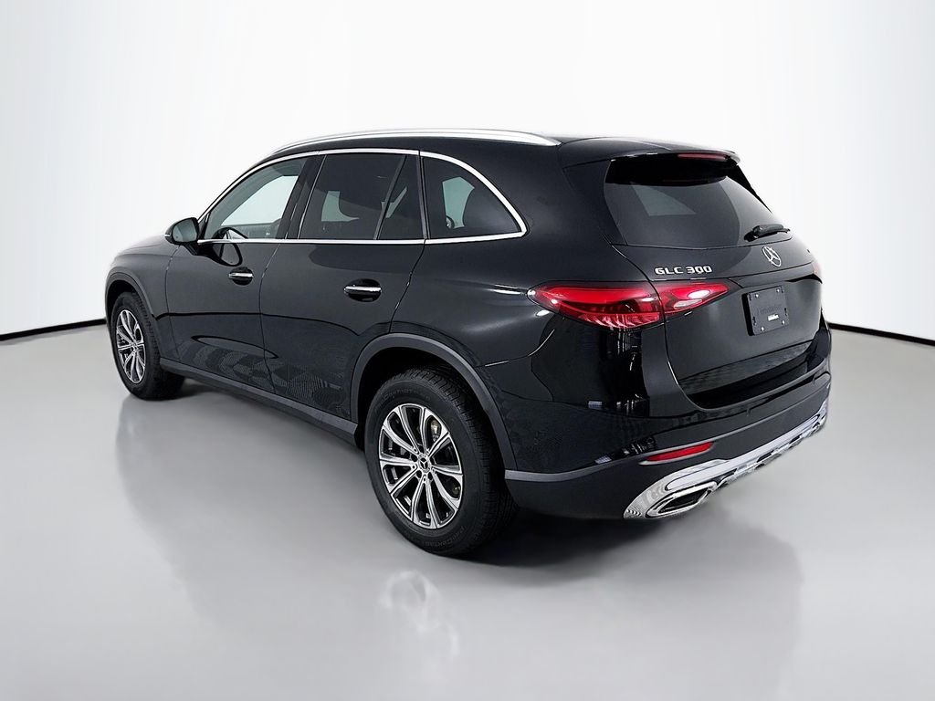 Used 2026 Black Mercedes-Benz GLC 300 image 3