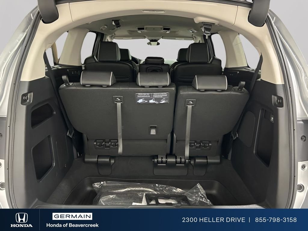 2026 Honda Odyssey Elite - Photo 16