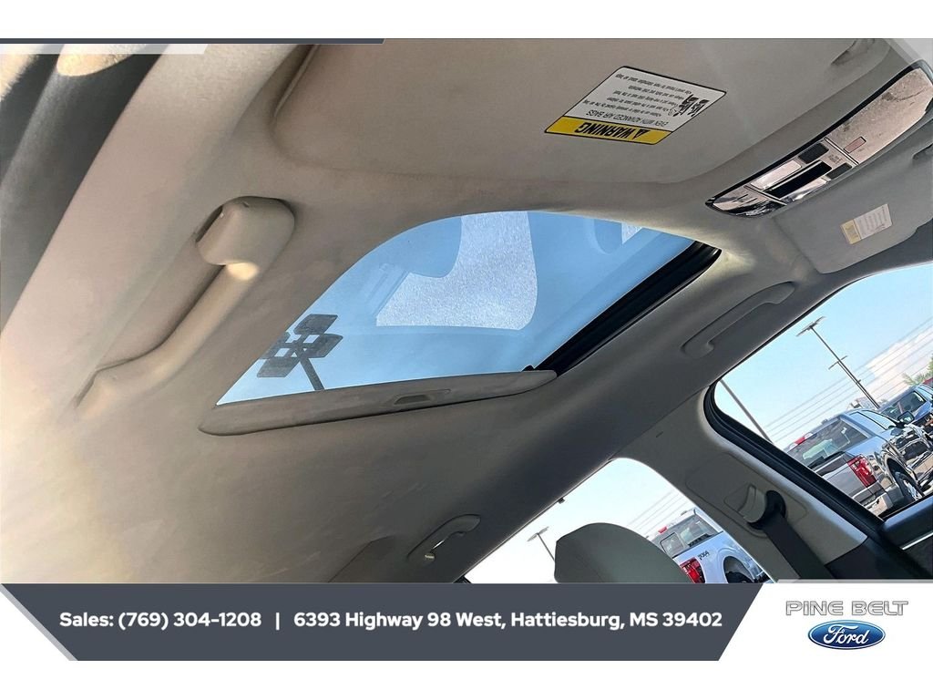 Used 2025 Hampton Gray Hyundai Calligraphy image 16