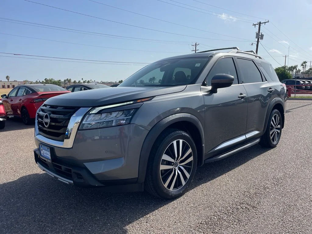 Used 2024 Gray Nissan Platinum image 3