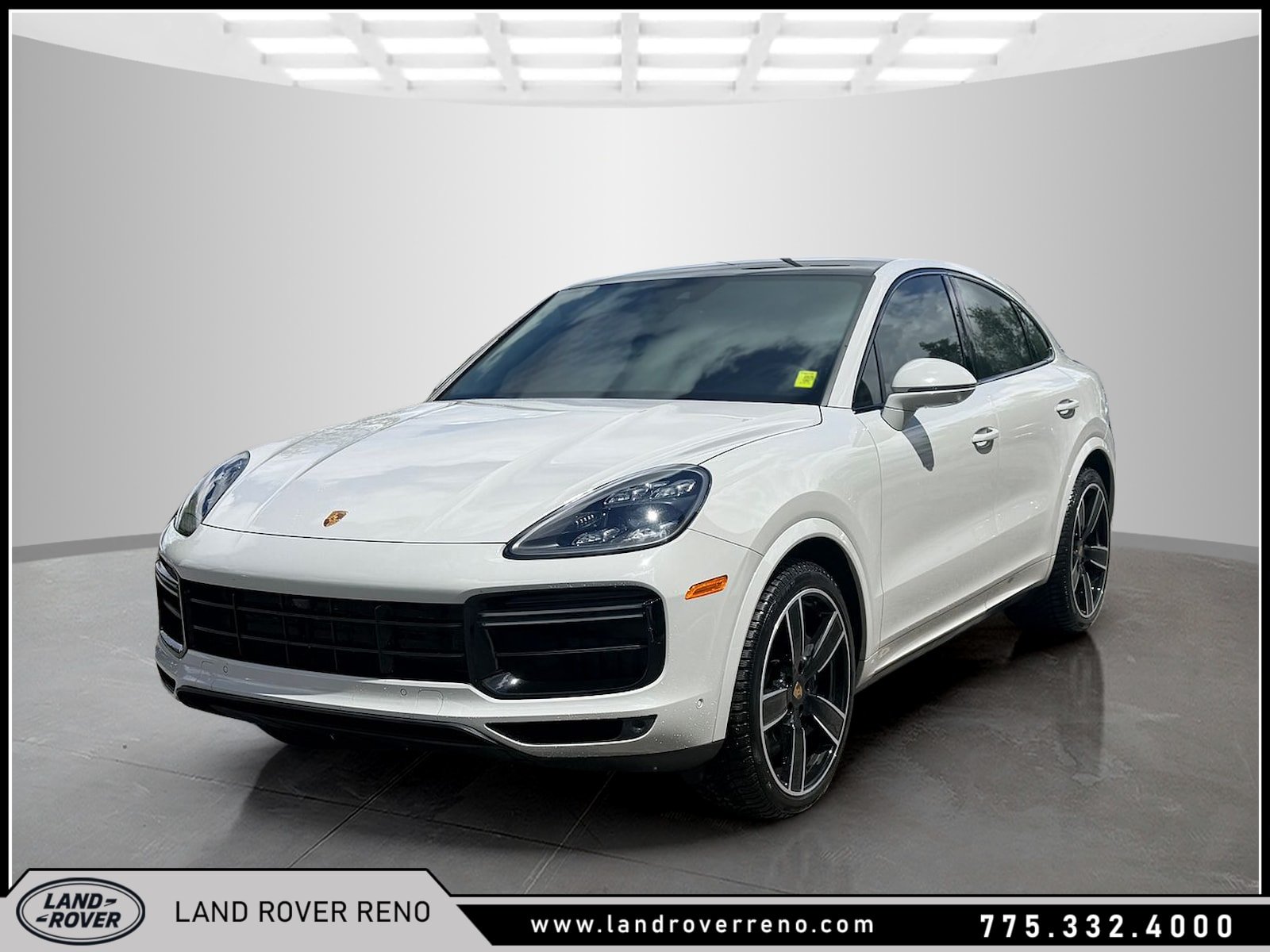 2022 Porsche Cayenne Turbo's photo
