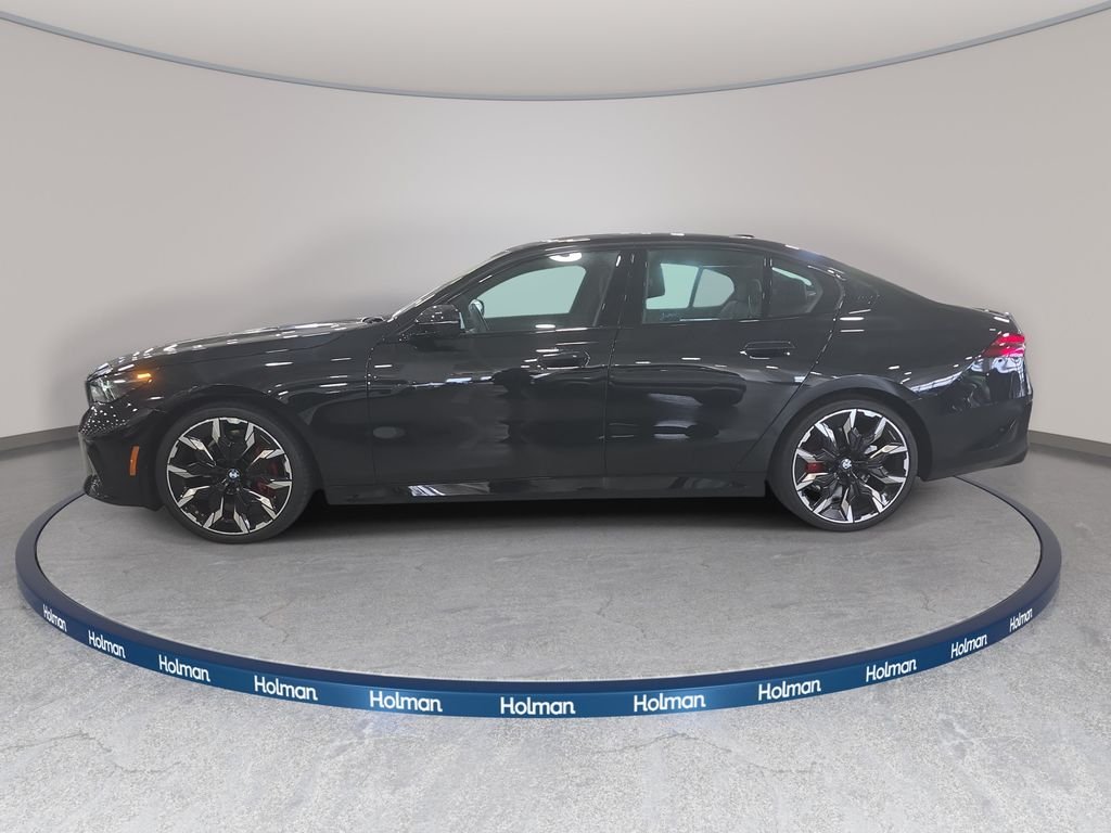 Used 2027 Black Sapphire Metallic BMW 530i image 9