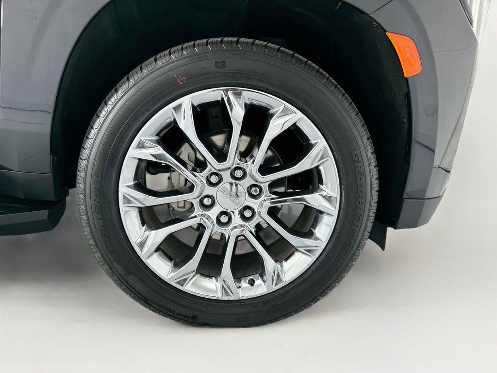Used 2024 Titanium GMC Denali image 31