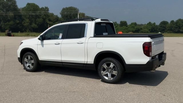 New 2026 Platinum White Pearl Honda RTL image 6