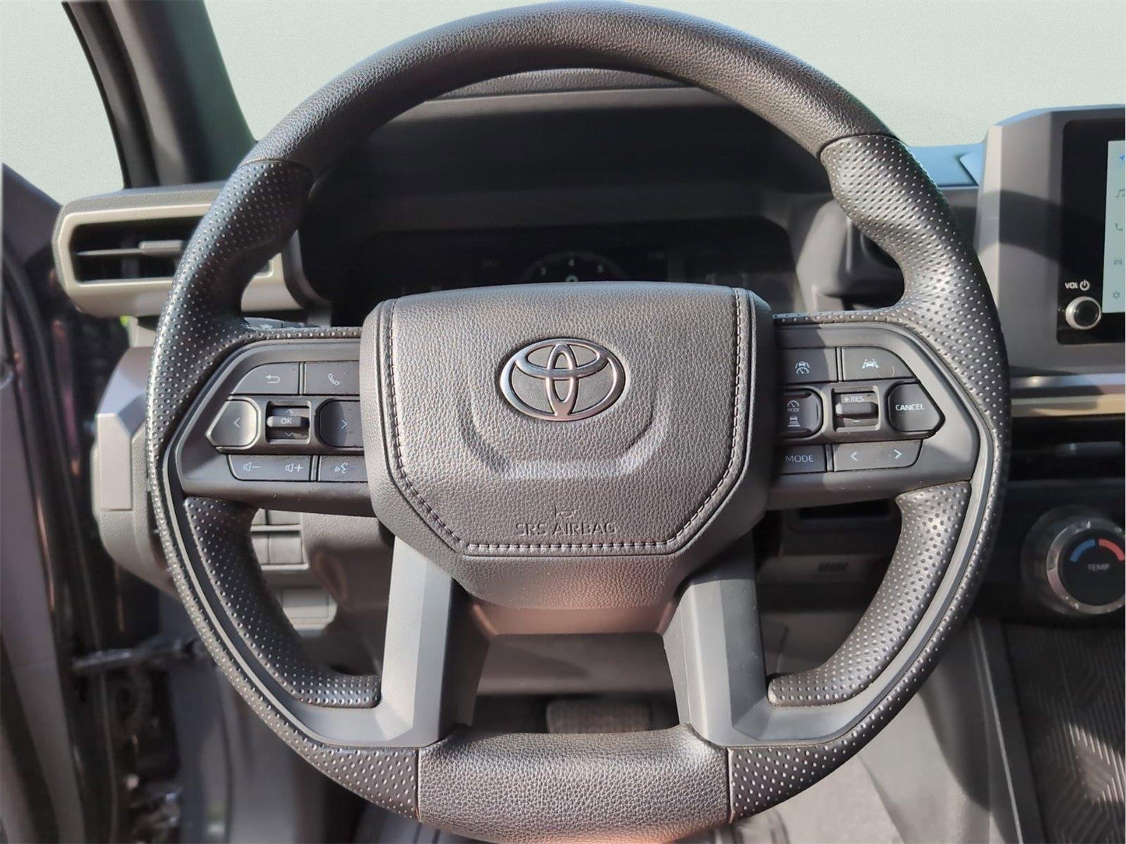 Used 2025 Underground Toyota SR5 image 22