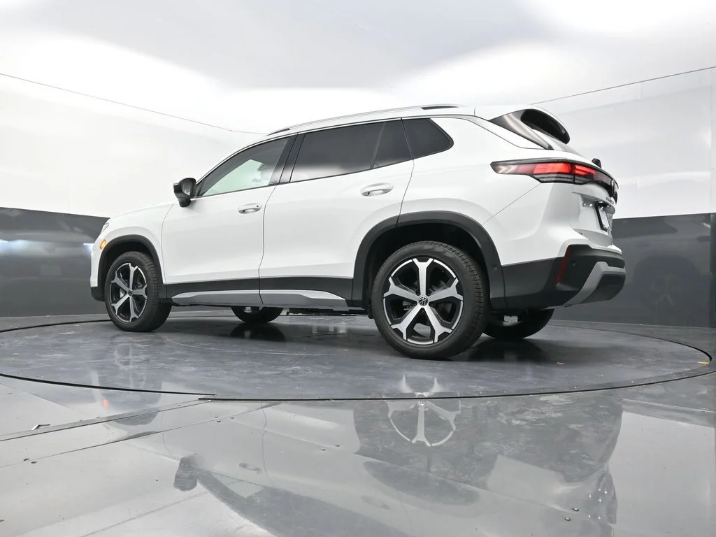 2026 Volkswagen Tiguan SE - Photo 25
