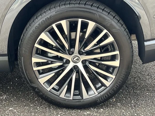Certified Used 2024 CLOUDBURST GRAY Lexus 350 Premium Plus image 11