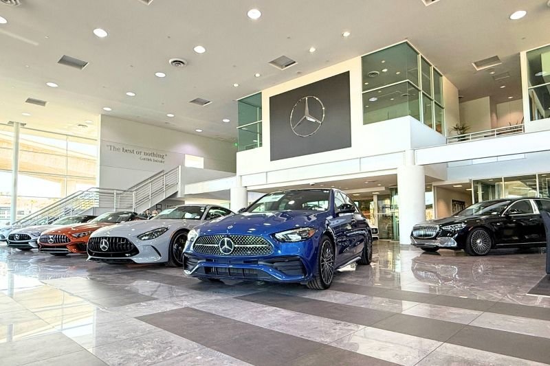 Used 2023 Black Mercedes-Benz S 580 image 20