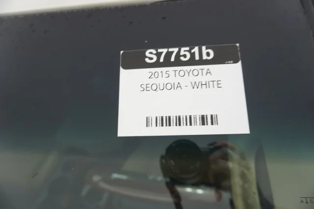 Used 2015 White Toyota Platinum image 42