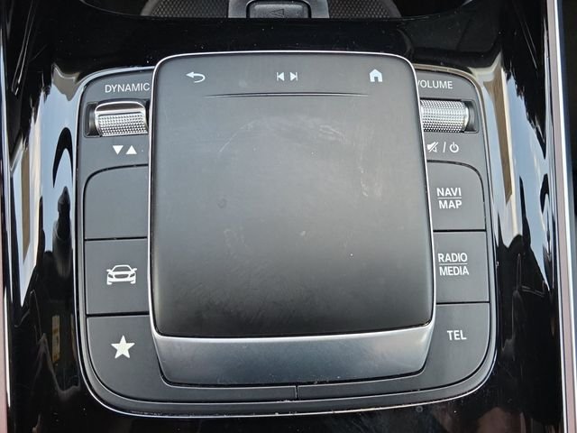 Used 2023 Black Mercedes-Benz GLB 250 image 28