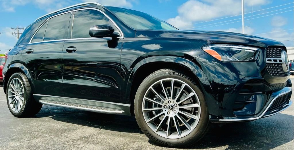 Used 2026 Black Mercedes-Benz GLE 450 image 3