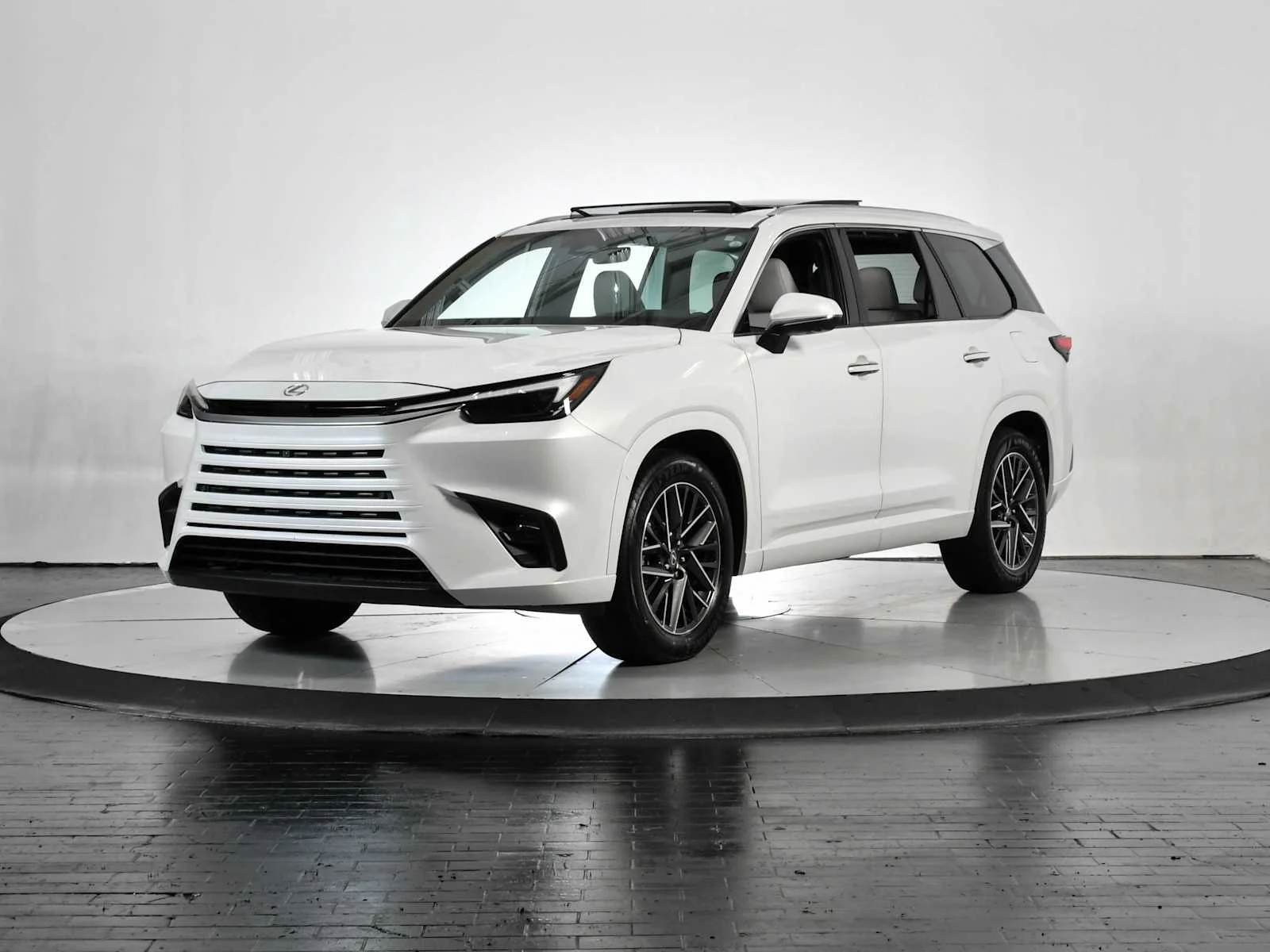 2025 Lexus TX 350's photo