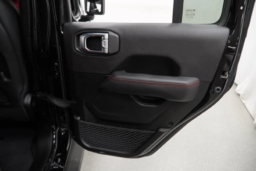 Used 2023 Black Jeep Rubicon 20th Anniversary Edition 4xe image 40