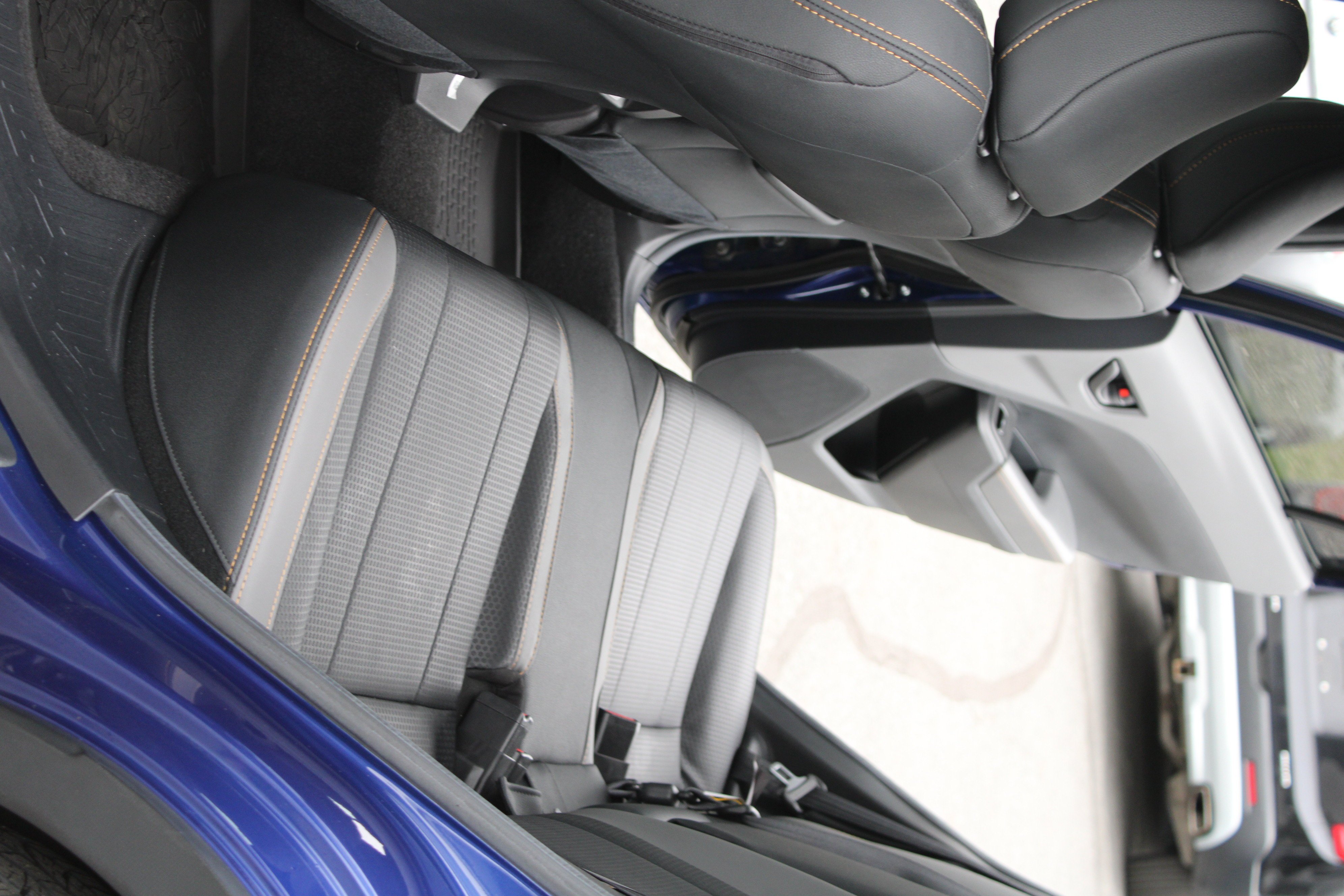Used 2025 Sapphire Blue Pearl Subaru Wilderness image 22