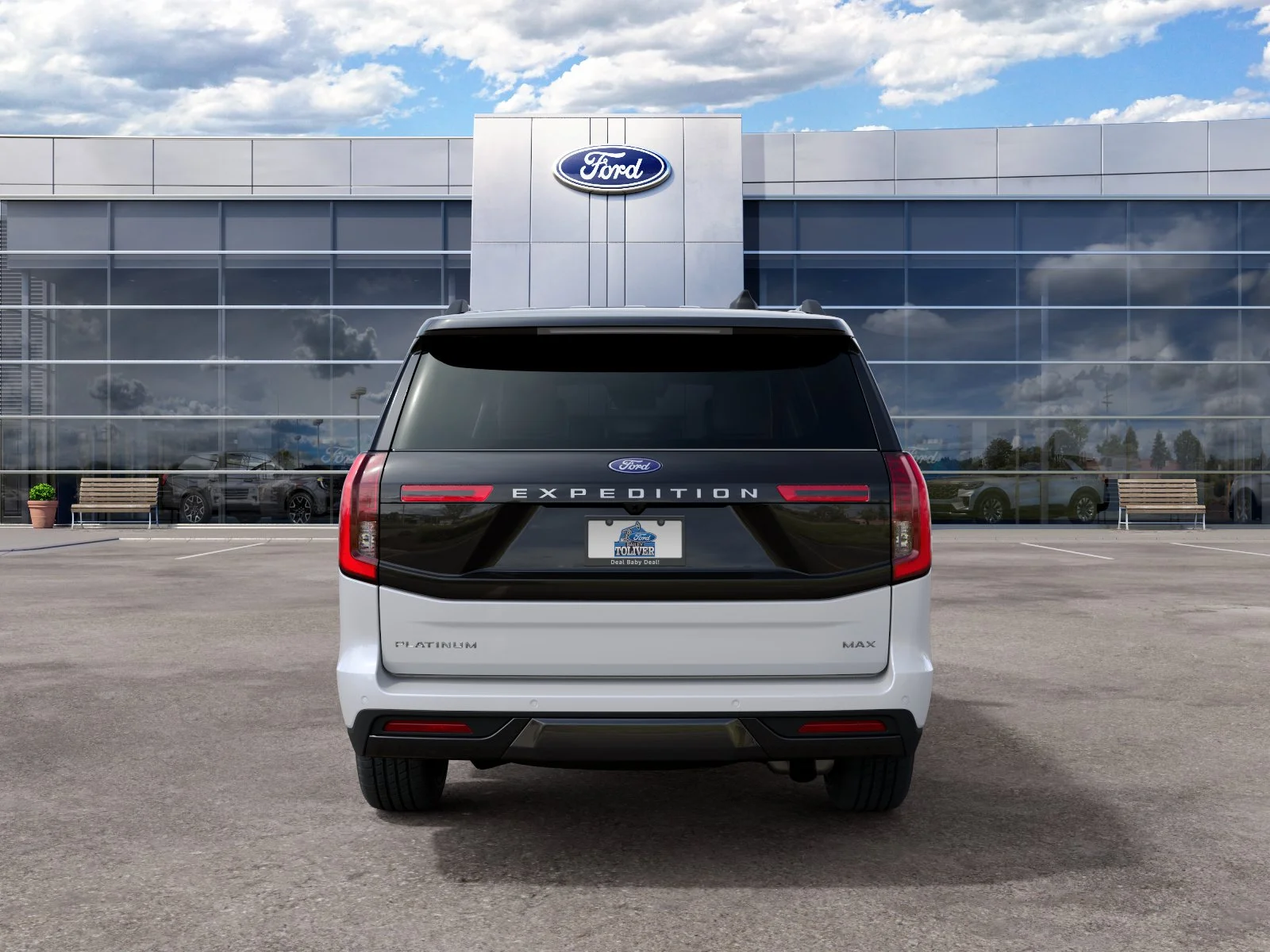 New 2027 Star White Metallic Tri-Coat Ford Platinum image 32