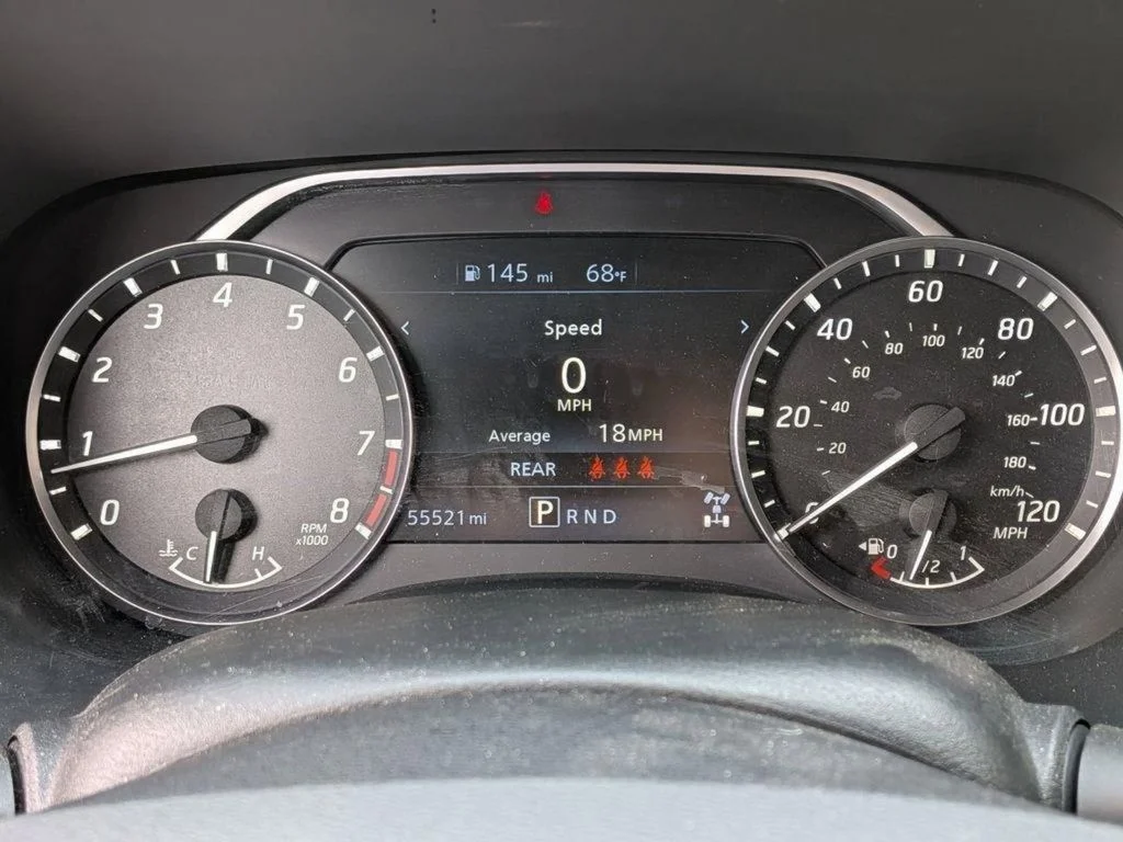 Used 2023 Red Nissan SV image 15