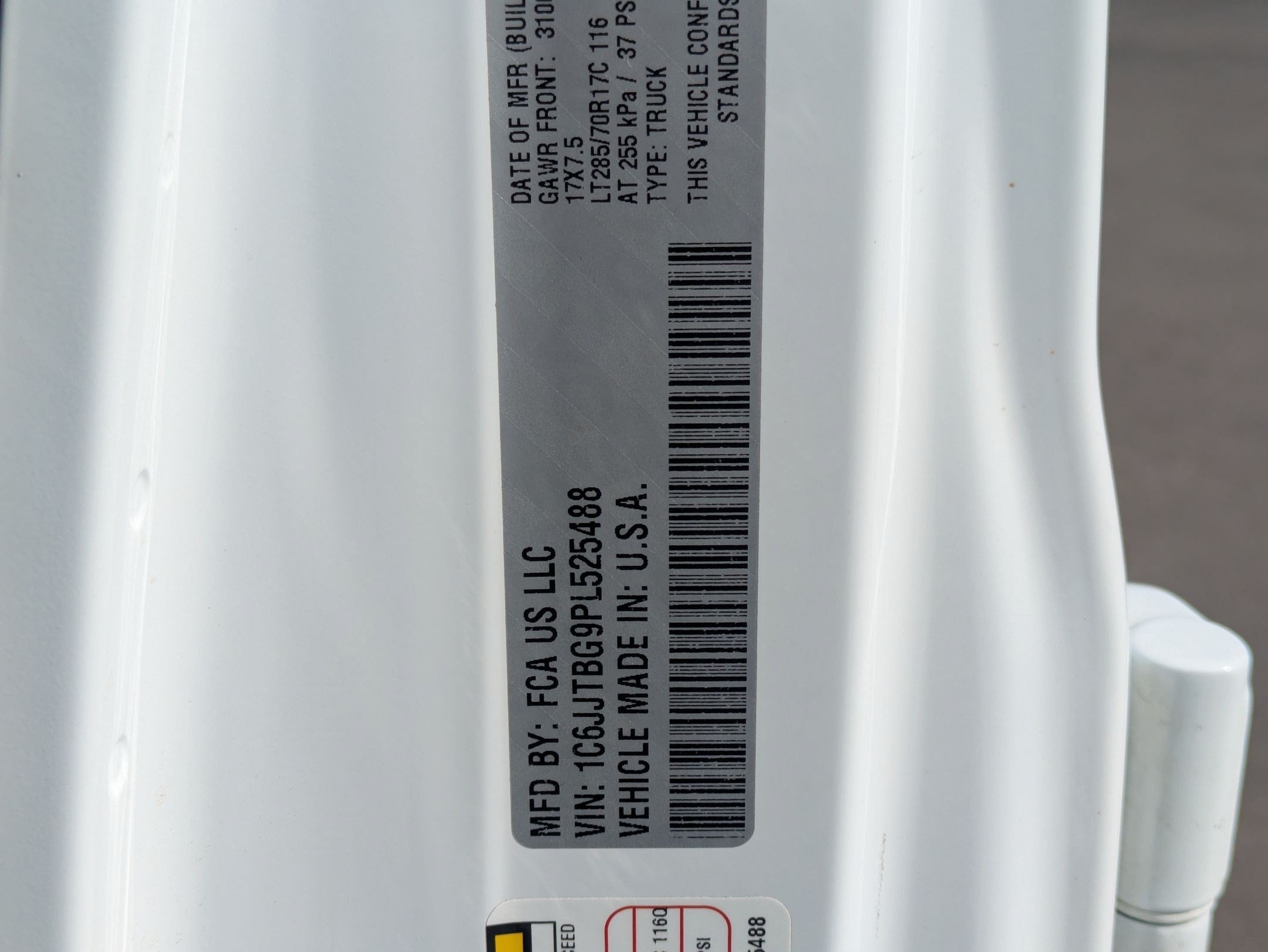 Used 2023 Bright White Clearcoat Jeep Rubicon image 35