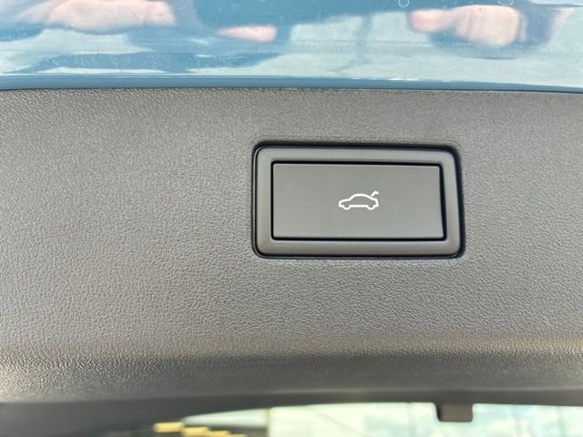New 2026 Monterey Blue Pearl Volkswagen 2.0T SE image 6