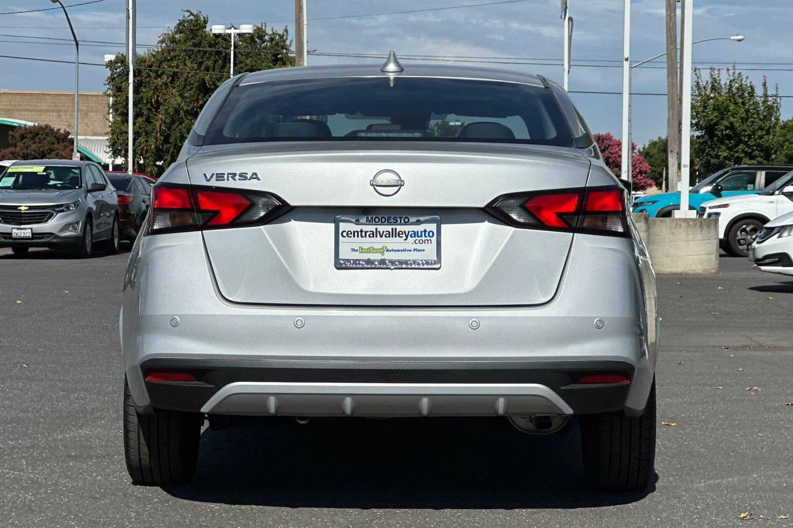 Used 2025 Brilliant Silver Metallic Nissan SV image 5