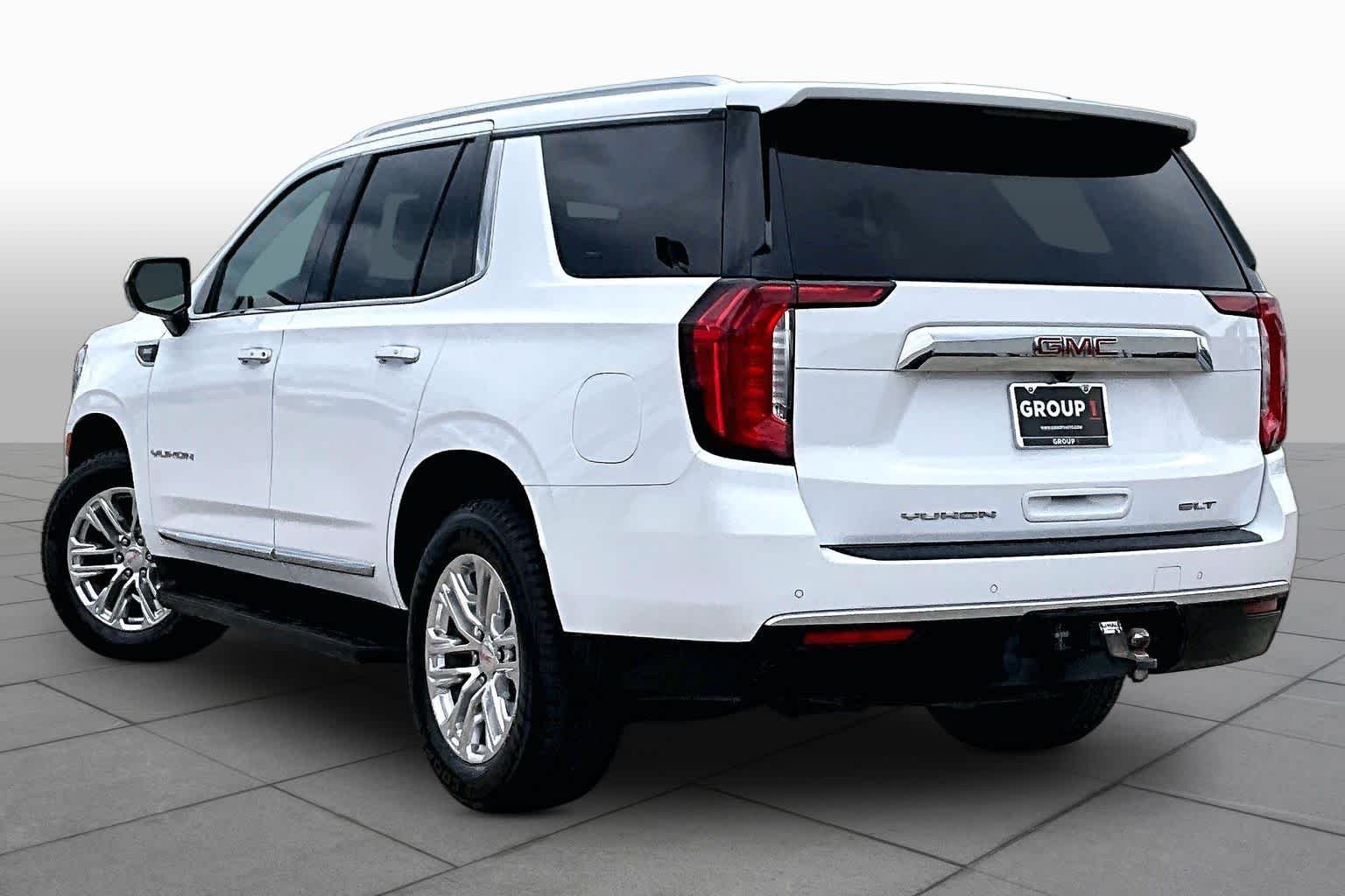 Used 2023 Summit White GMC SLT image 12