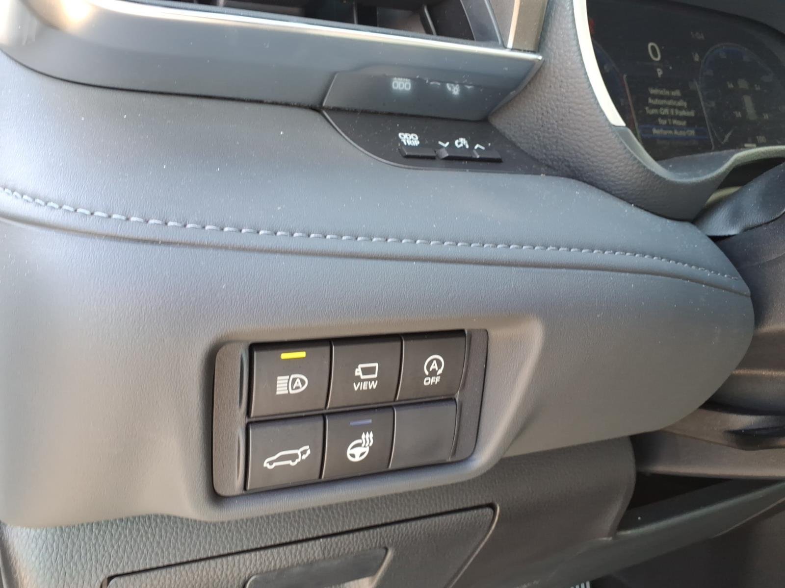 Used 2026 Wind Chill Pearl Toyota Limited image 16