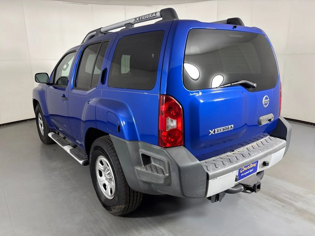 Used 2014 Blue Nissan X image 6