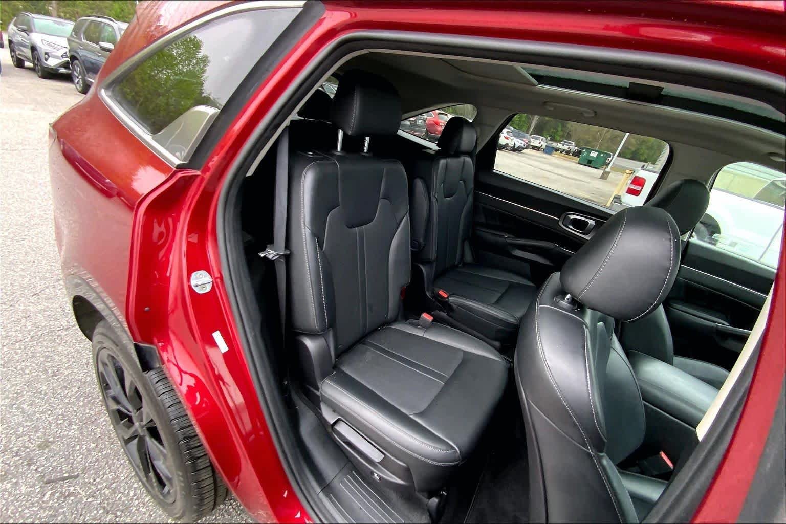 2022 Kia Sorento SX - Photo 19