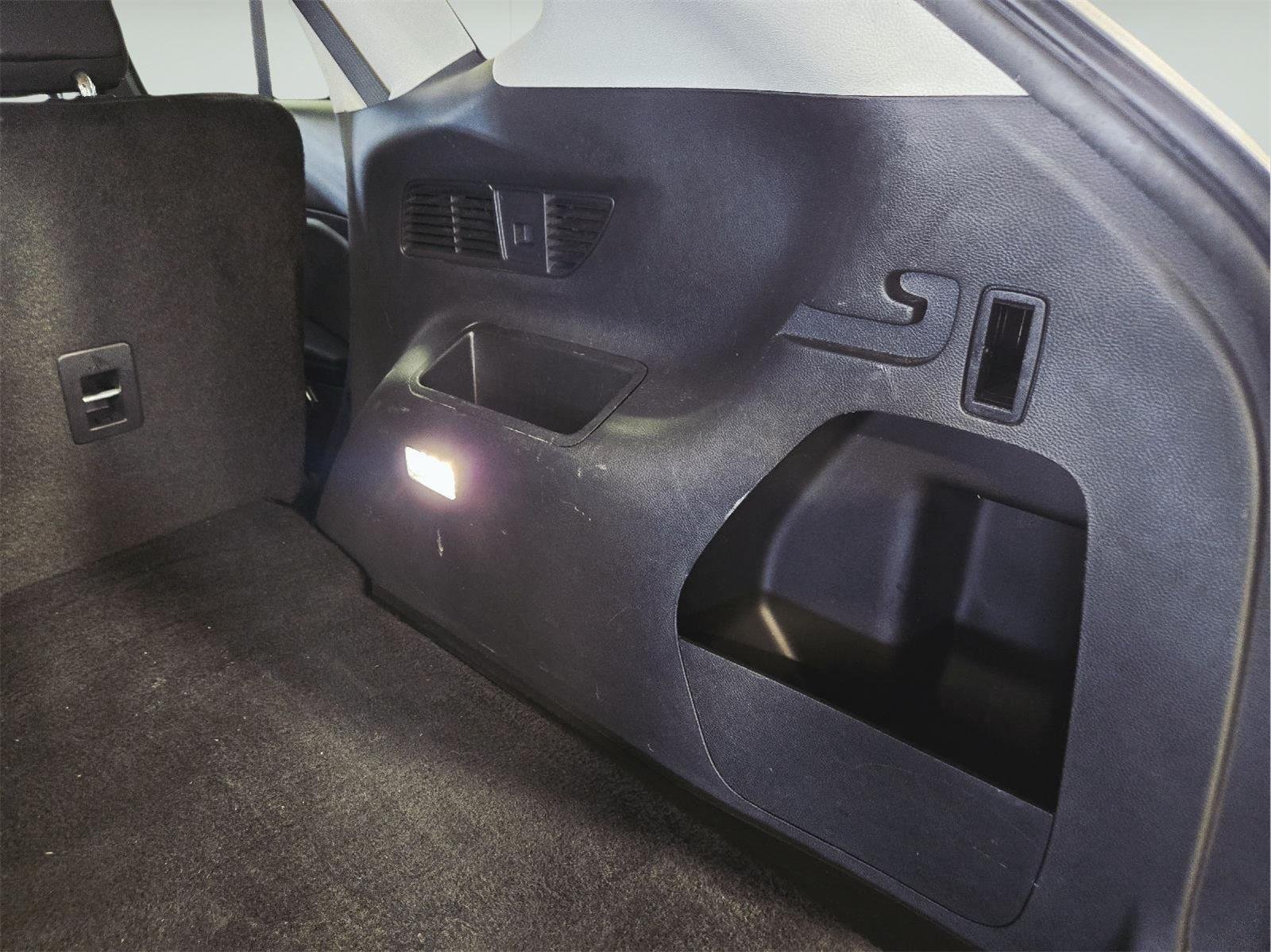 Used 2024 Agate Black Ford SE image 23