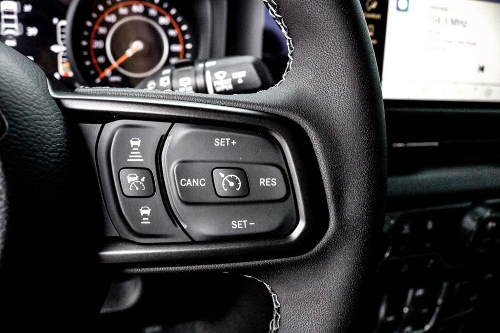 2025 Jeep Wrangler 4-Door Willys - Photo 14
