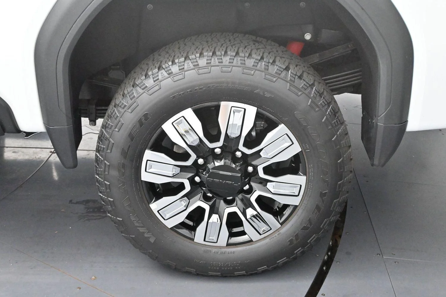 Used 2026 Summit White GMC Denali image 33