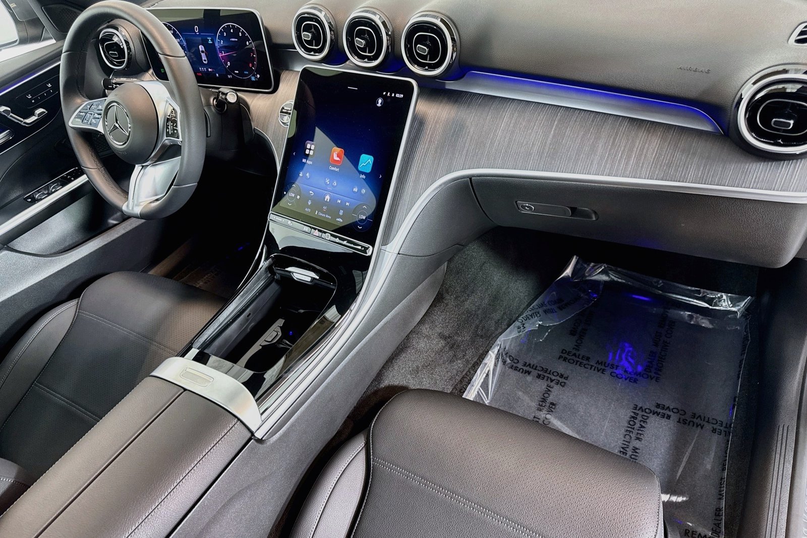 New 2026 Selenite Grey Metallic Mercedes-Benz C 300 image 27