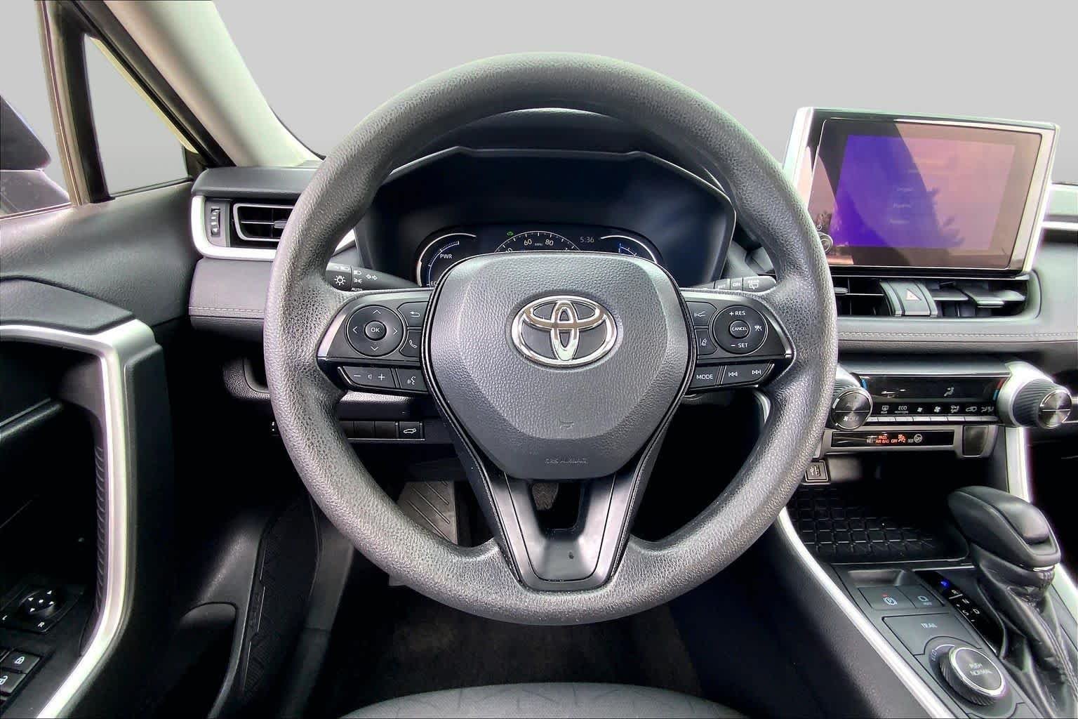 Used 2025 Magnetic Gray Metallic Toyota Hybrid XLE image 10